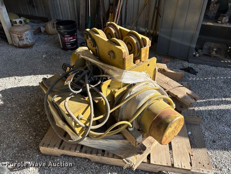 image for item FC5829 Yale CEW3-22PT37S2 hoist