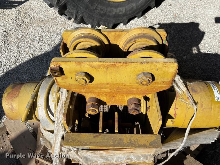 image for item FC5829 Yale CEW3-22PT37S2 hoist