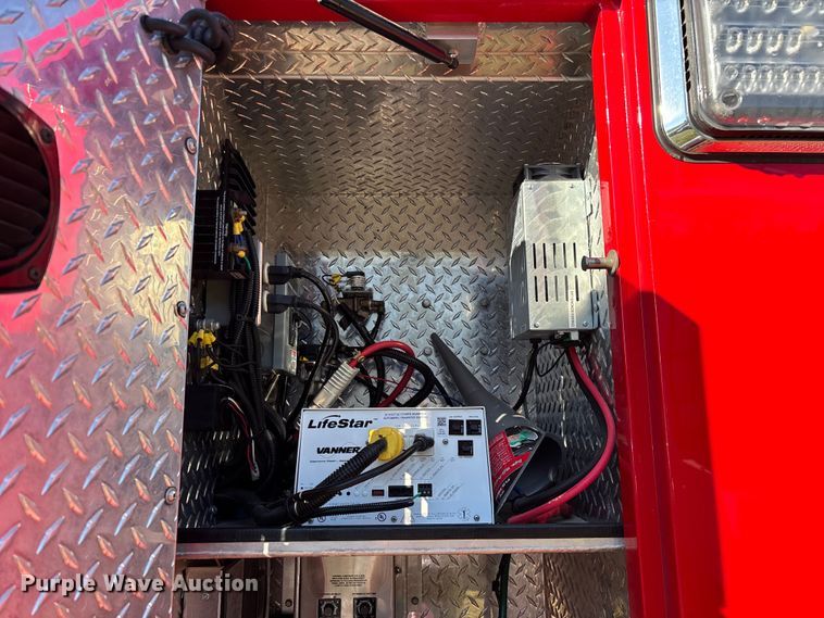 image for item FG0399 2015 GMC Savana 4500 ambulance