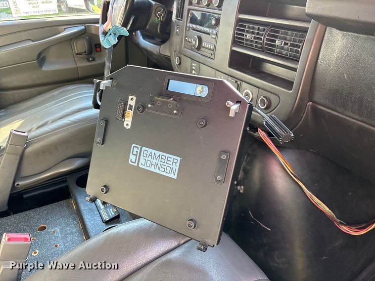 image for item FG0399 2015 GMC Savana 4500 ambulance