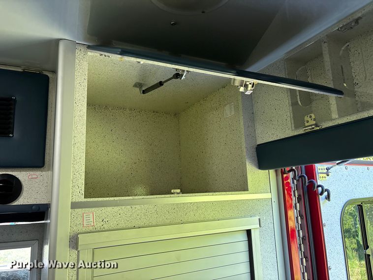 image for item FG0399 2015 GMC Savana 4500 ambulance