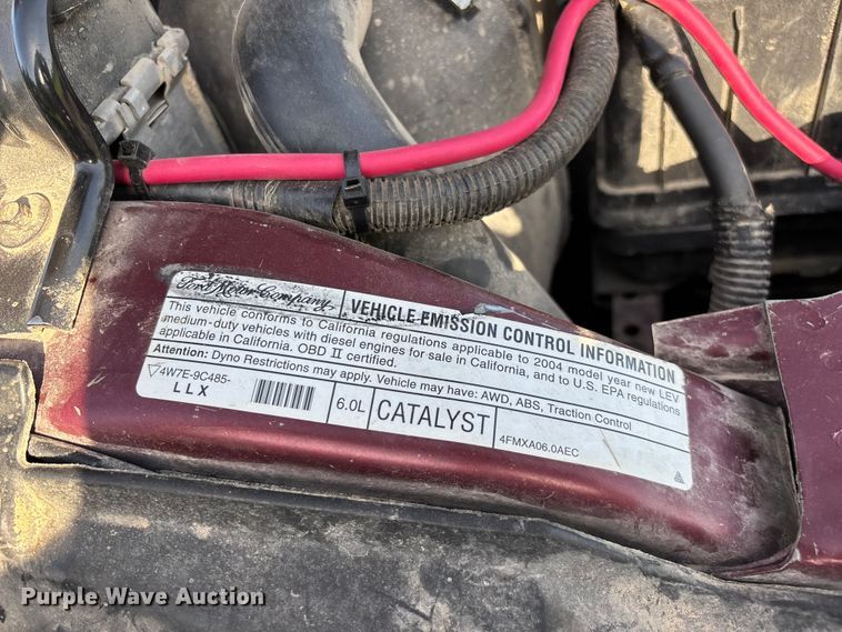 image for item FG0507 2004 Ford F250 Super Duty XLT Ext. Cab pickup truck