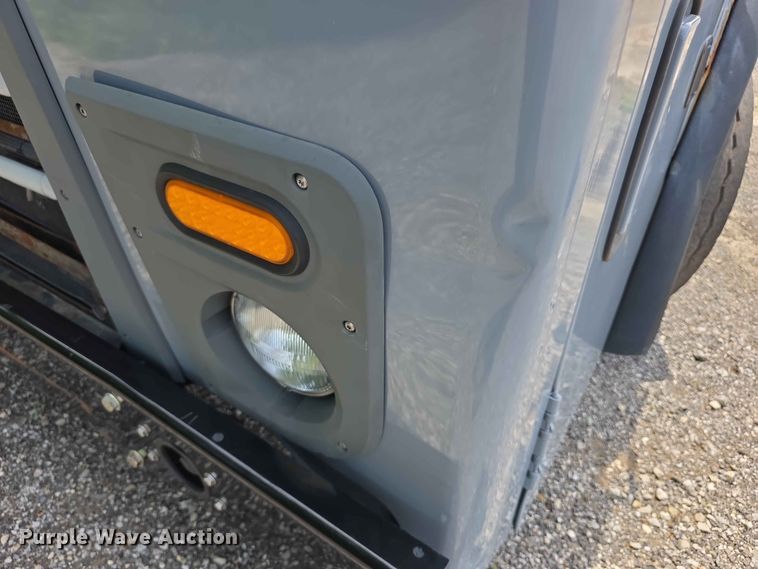 image for item FH6154 2016 Mack LEU633 refuse truck