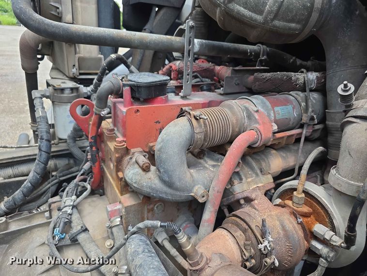 image for item FH6154 2016 Mack LEU633 refuse truck