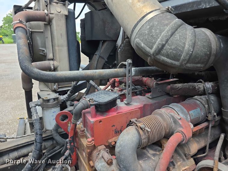 image for item FH6154 2016 Mack LEU633 refuse truck
