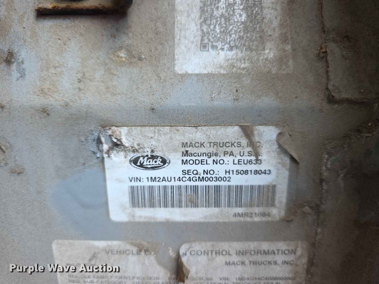 image for item FH6154 2016 Mack LEU633 refuse truck