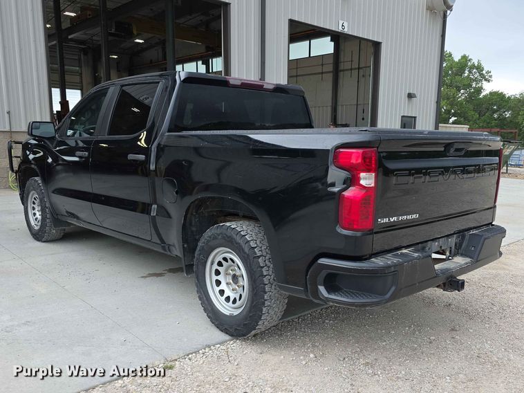 image for item FH6162 2020 Chevrolet Silverado 1500 Crew Cab pickup truck
