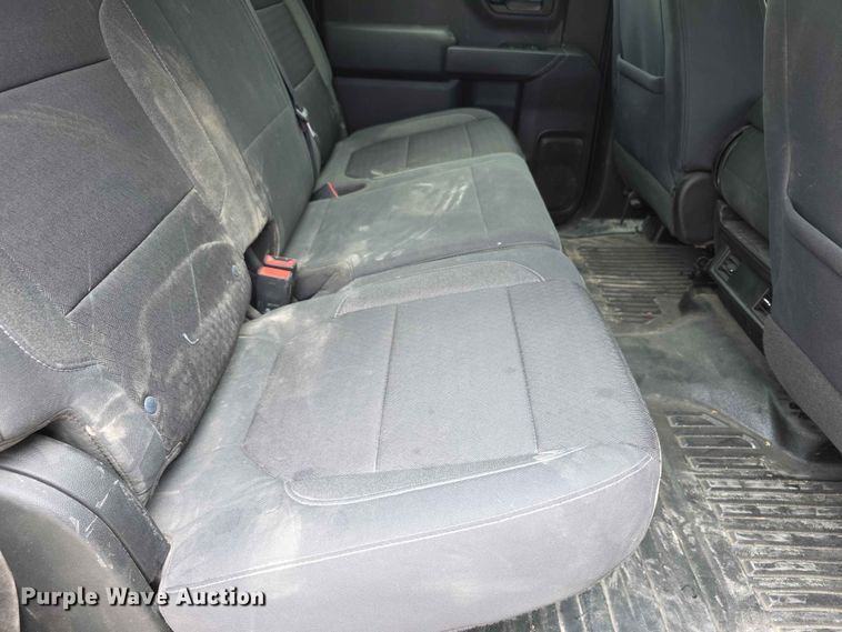 image for item FH6162 2020 Chevrolet Silverado 1500 Crew Cab pickup truck
