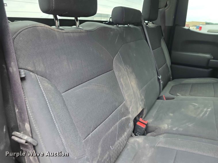 image for item FH6162 2020 Chevrolet Silverado 1500 Crew Cab pickup truck