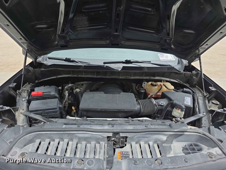 image for item FH6162 2020 Chevrolet Silverado 1500 Crew Cab pickup truck