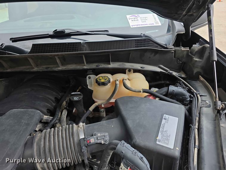 image for item FH6162 2020 Chevrolet Silverado 1500 Crew Cab pickup truck