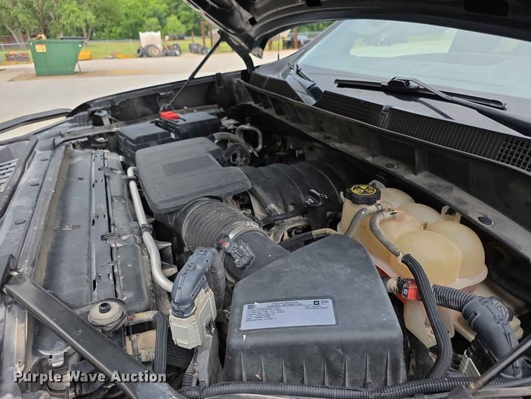 image for item FH6162 2020 Chevrolet Silverado 1500 Crew Cab pickup truck