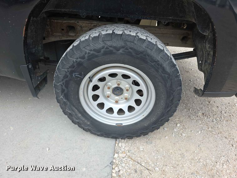 image for item FH6162 2020 Chevrolet Silverado 1500 Crew Cab pickup truck