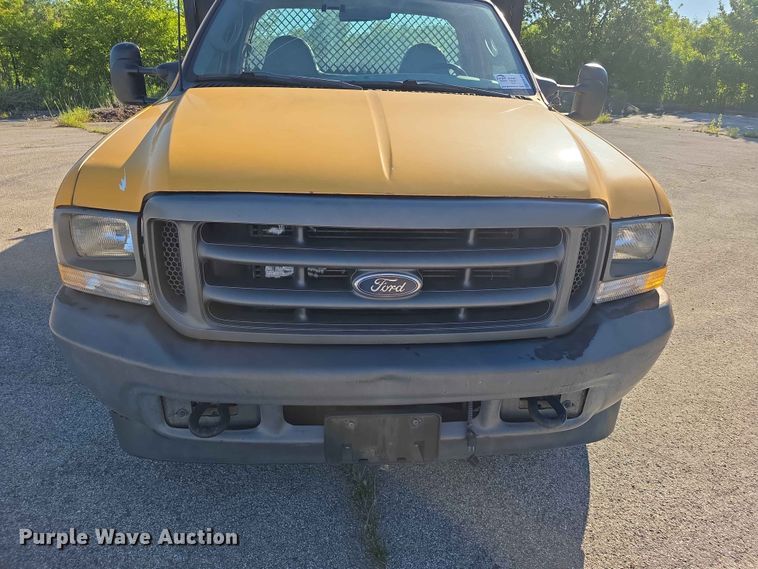 image for item FH6176 2003 Ford F350 Super Duty XL dump flatbed pickup truck