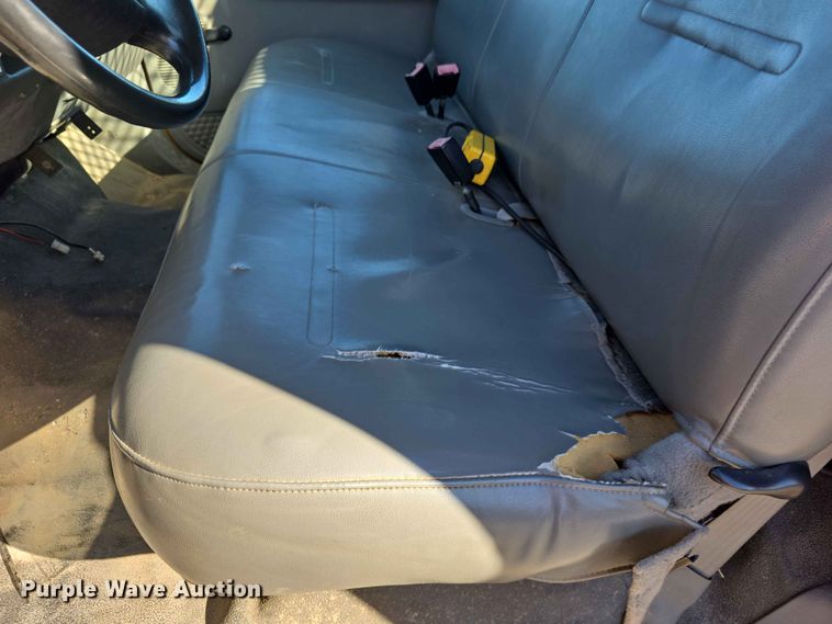 image for item FH6176 2003 Ford F350 Super Duty XL dump flatbed pickup truck
