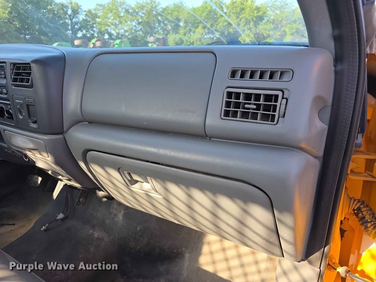 image for item FH6176 2003 Ford F350 Super Duty XL dump flatbed pickup truck