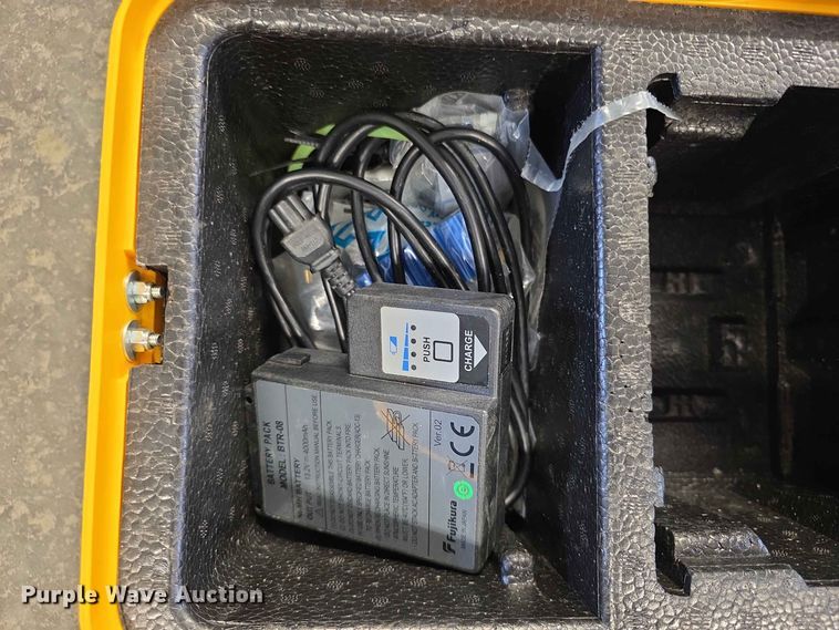 image for item FH6192 Fujikura FSM-60S optical fiber fusion splicer