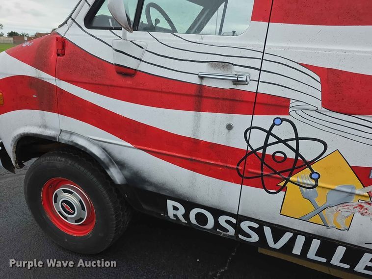 image for item FH6193 1989 Chevrolet G20 van