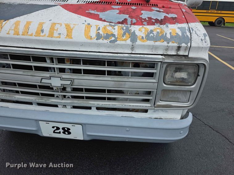 image for item FH6193 1989 Chevrolet G20 van