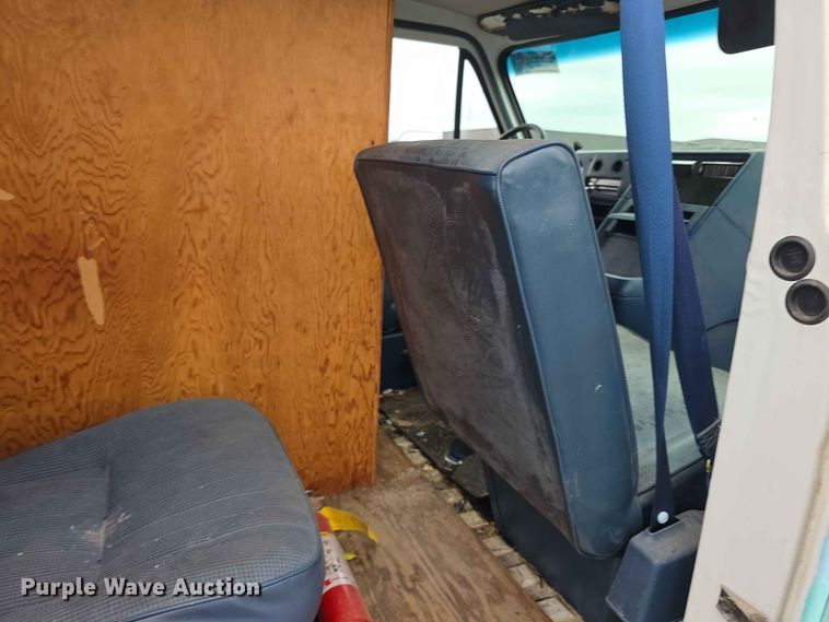 image for item FH6193 1989 Chevrolet G20 van