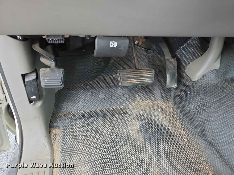 image for item FH6194 2006 Chevrolet Suburban SUV