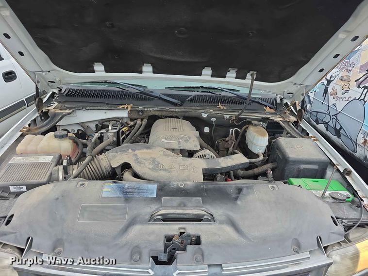 image for item FH6194 2006 Chevrolet Suburban SUV