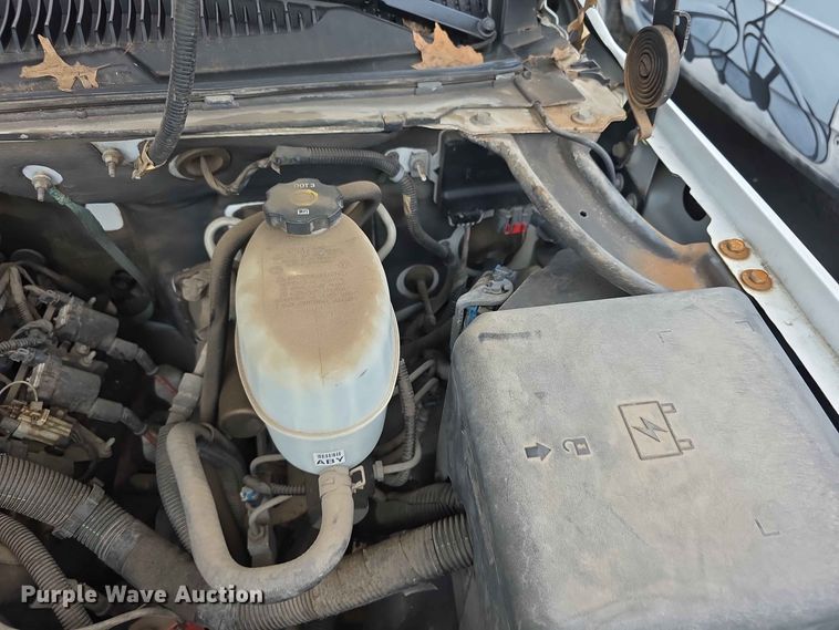 image for item FH6194 2006 Chevrolet Suburban SUV