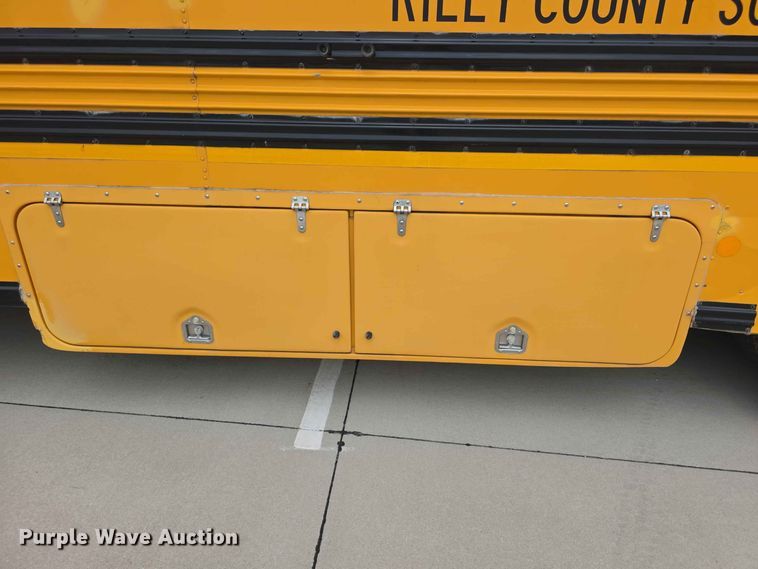 image for item FH6198 2013 Bluebird school bus