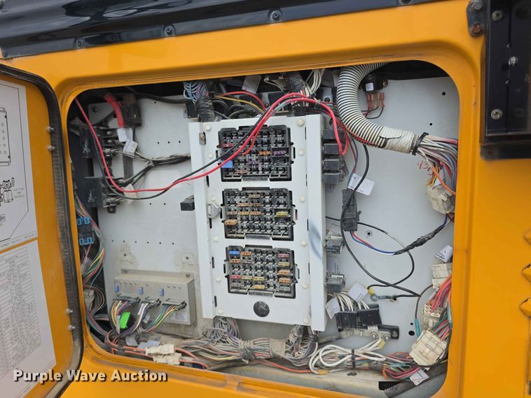image for item FH6198 2013 Bluebird school bus