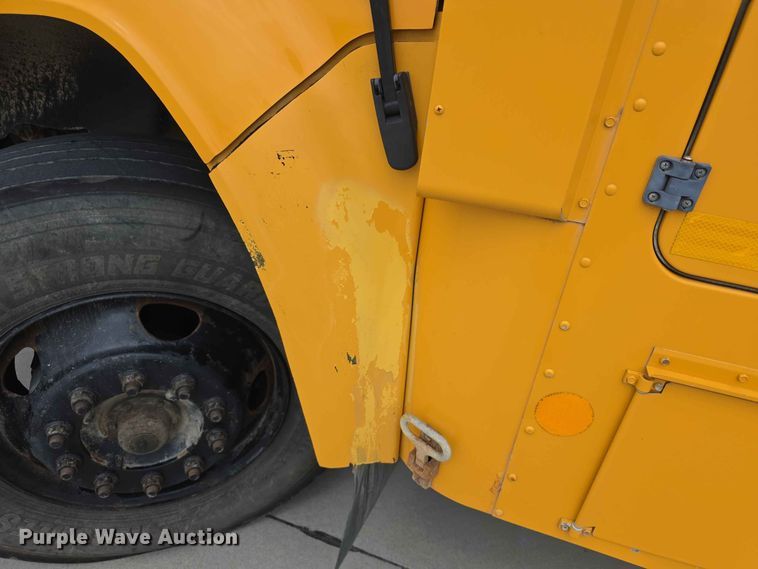 image for item FH6198 2013 Bluebird school bus
