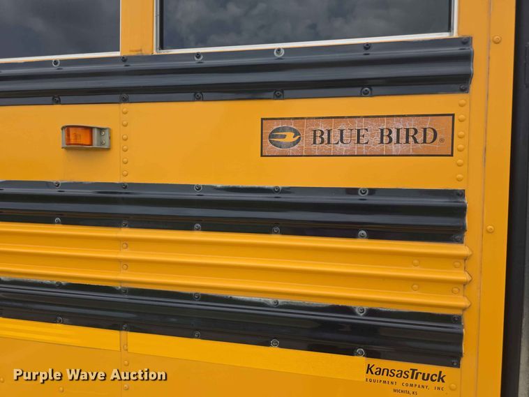 image for item FH6198 2013 Bluebird school bus