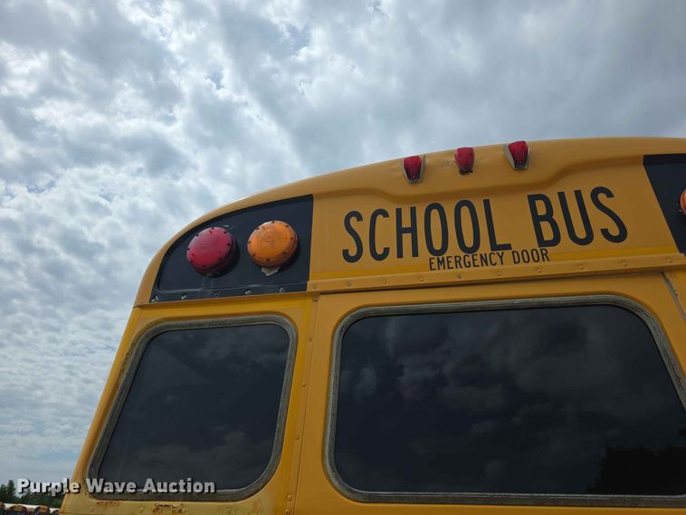 image for item FH6198 2013 Bluebird school bus