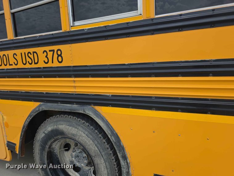 image for item FH6198 2013 Bluebird school bus