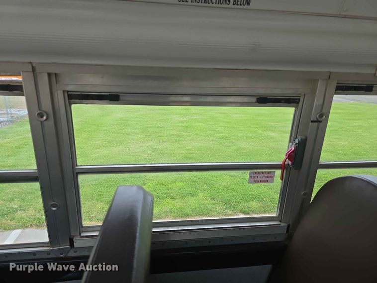 image for item FH6198 2013 Bluebird school bus