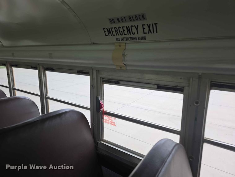 image for item FH6198 2013 Bluebird school bus