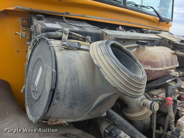 image for item FH6198 2013 Bluebird school bus