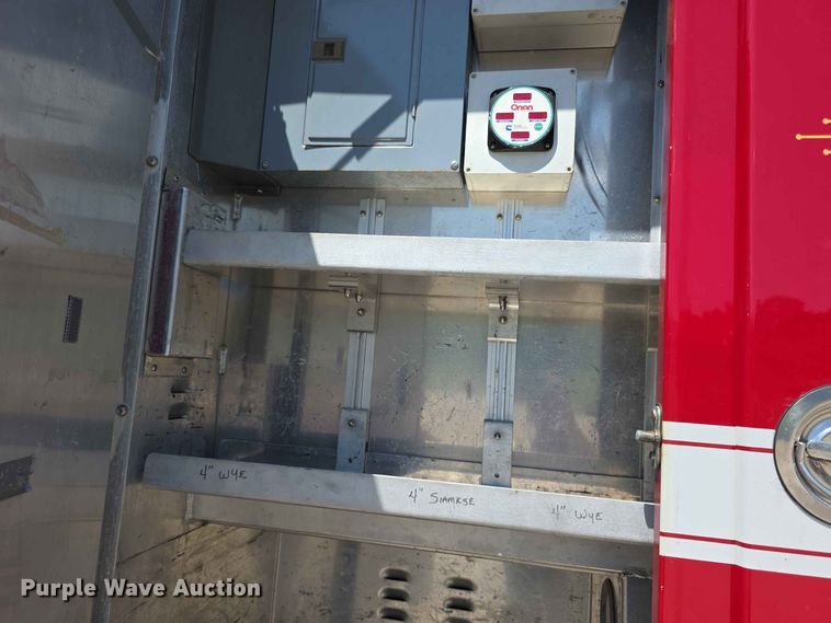 image for item FH6199 2005 E-One ladder fire truck