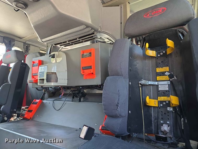 image for item FH6199 2005 E-One ladder fire truck