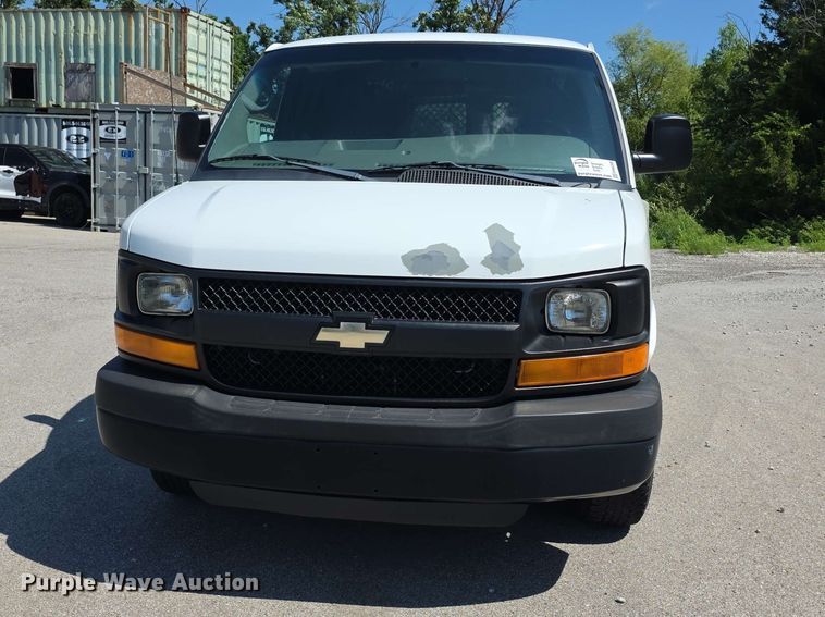 image for item FH6200 2012 Chevrolet Express 2500 van