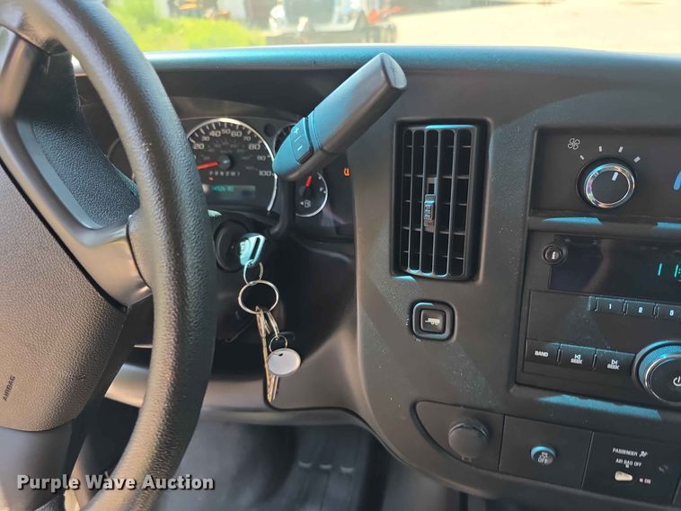 image for item FH6200 2012 Chevrolet Express 2500 van