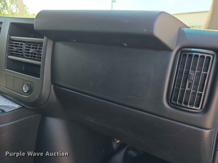 image for item FH6200 2012 Chevrolet Express 2500 van