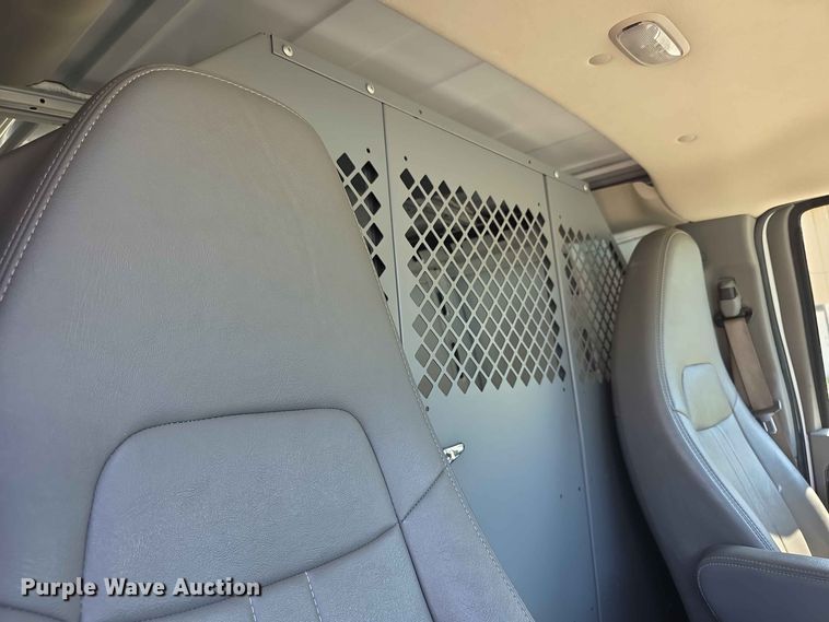 image for item FH6200 2012 Chevrolet Express 2500 van