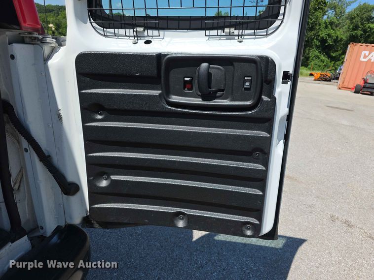 image for item FH6200 2012 Chevrolet Express 2500 van
