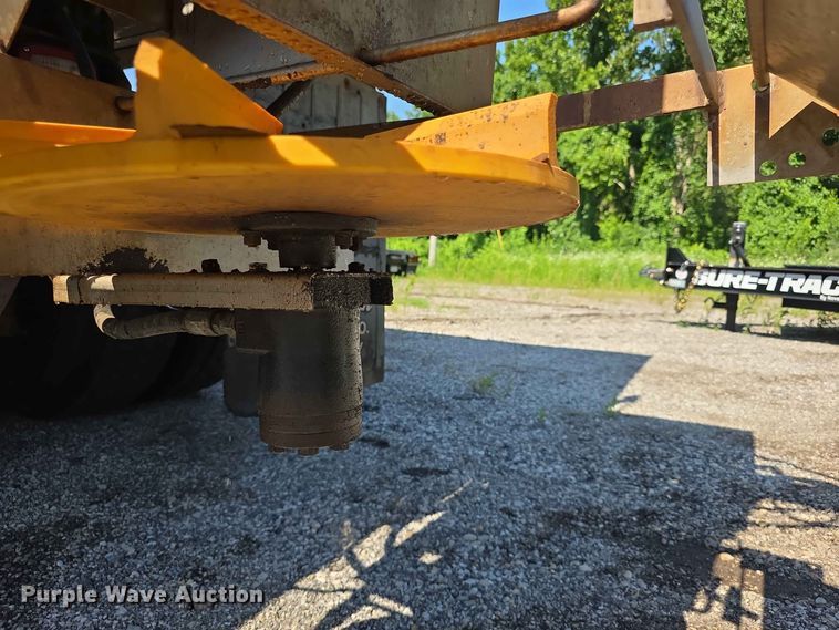 image for item FH6201 2009 International WorkStar 7300 dump truck