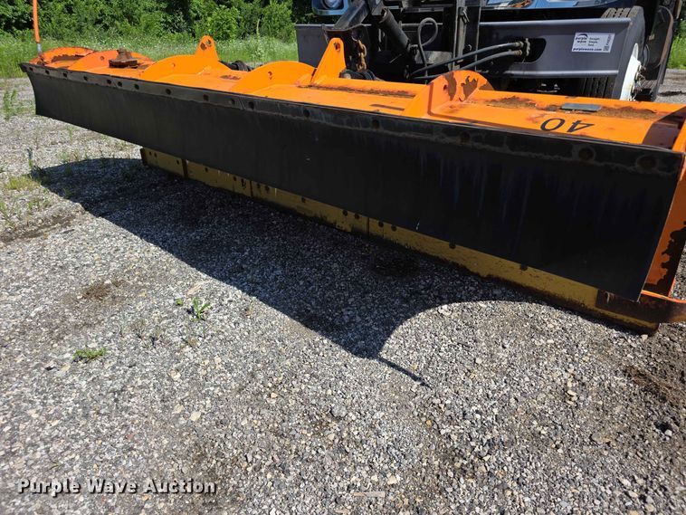 image for item FH6201 2009 International WorkStar 7300 dump truck