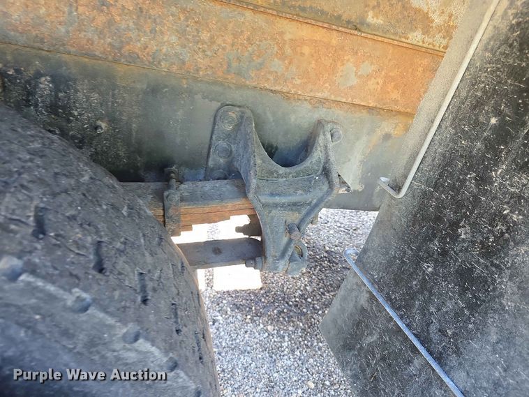 image for item FH6201 2009 International WorkStar 7300 dump truck