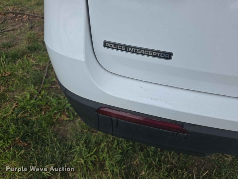 image for item FH6202 2020 Ford Explorer Police SUV