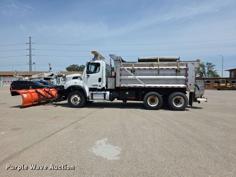 image for item FH6204 2011 Freightliner  M2 Business Class dump truck