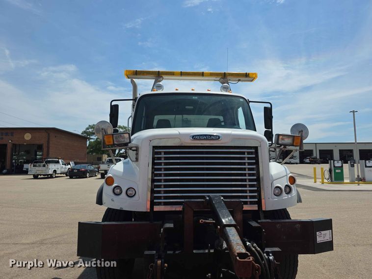 image for item FH6204 2011 Freightliner  M2 Business Class dump truck