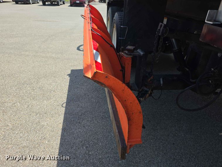 image for item FH6204 2011 Freightliner  M2 Business Class dump truck